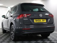 Volkswagen Tiguan SE NAV TSI 28
