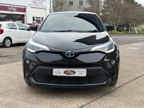 Toyota C-HR DESIGN 13