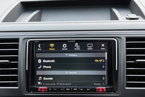 Volkswagen Transporter T32 TDI KOMBI HIGHLINE BMT LWB  -NO VAT -LUXURY CARAVELLE CONVERSION - 42