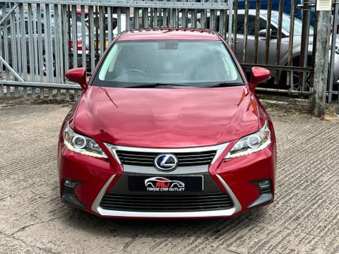 Lexus CT 200H LUXURY 8