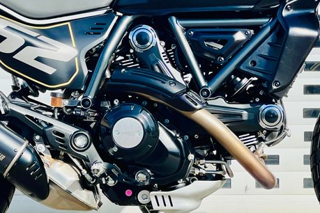 Ducati Scrambler Scrambler Full Throttle 10