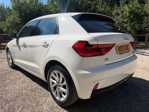 Audi A1 1.0 TFSI 30 Sport Sportback S Tronic Euro 6 (s/s) 5dr 3