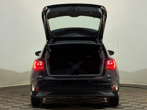 Audi A1 SPORTBACK TFSI SPORT 8