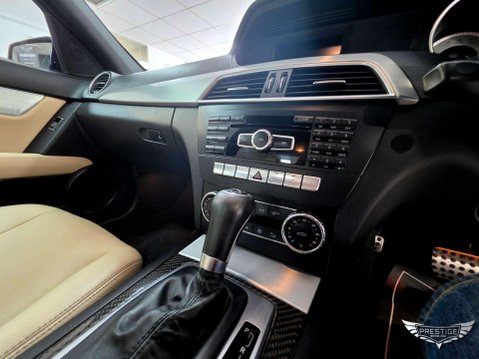 Mercedes-Benz C Class 2.1 C220 CDI BlueEfficiency Sport G-Tronic+ Euro 5 (s/s) 4dr 31