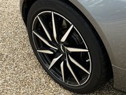 Aston Martin DB11 V12 33