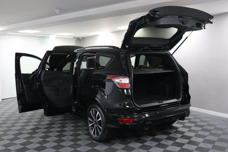 Ford Kuga ST-LINE 21
