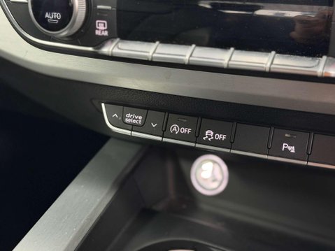 Audi A5 2.0 TDI S line Convertible 2dr Diesel S Tronic Euro 6 (s/s) (190 ps) 43