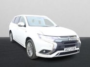Mitsubishi Outlander PHEV DYNAMIC SAFETY 1