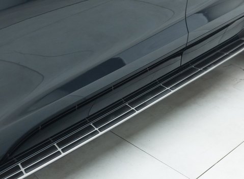 Porsche Macan TURBO 35