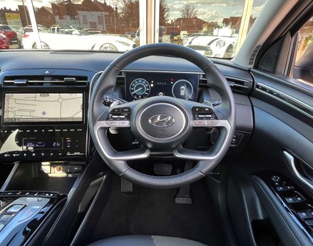 Hyundai TUCSON 1.6 Tucson Ultimate TGDi HEV Auto 5dr 18