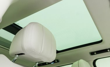 Land Rover Range Rover D350 Autobiography 11