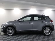 Hyundai KONA SE 18
