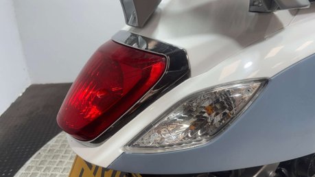 SYM Fiddle 2018 11K NEW MOT CLEAN 200CC SCOOTER 20