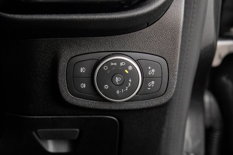 Ford Fiesta TITANIUM 15