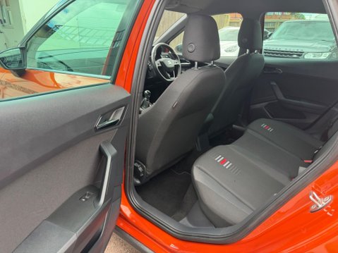 SEAT Arona 1.0 TSI FR Euro 6 (s/s) 5dr 39