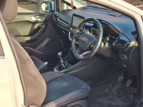 Ford Fiesta 1.0 Fiesta Titanium T 3dr 10