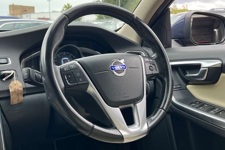 Volvo V60 1.6 D2 SE Lux Estate 5dr Diesel Manual Euro 5 (s/s) (115 ps) 18