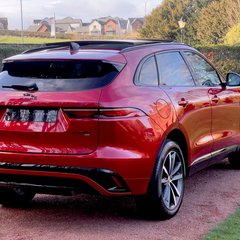 Jaguar F-Pace R-DYNAMIC BLACK 3