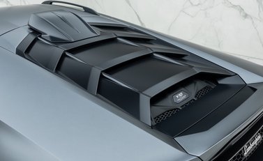 Lamborghini Huracan STERRATO 36