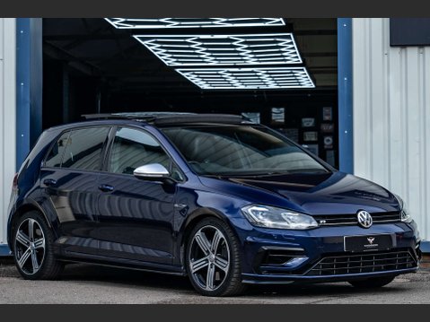Volkswagen Golf 2.0 Golf R TSi Semi-Auto 4WD 5dr 5