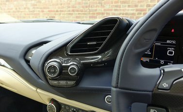 Ferrari 488 Spider 25