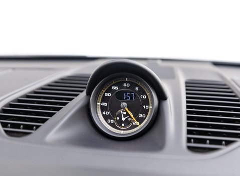 Porsche 911 (991.2) GT2 RS Weissach 16