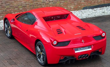 Ferrari 458 Spider 10