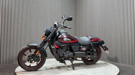 Um Renegade 2023 ONLY 4K GOOD RUNNING LARGE CRUISER 125CC BIKE 5
