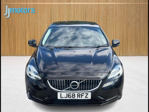 Volvo V40 2.0 D3 Inscription Hatchback 5dr Diesel Auto Euro 6 (s/s) (150 ps) 15
