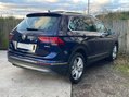 Volkswagen Tiguan 2.0 TDI SEL SUV 5dr Diesel DSG 4Motion Euro 6 (s/s) (150 ps) 5