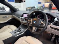 BMW 3 Series 2.0 320d M Sport Saloon 4dr Diesel Auto Euro 6 (s/s) (190 ps) 26