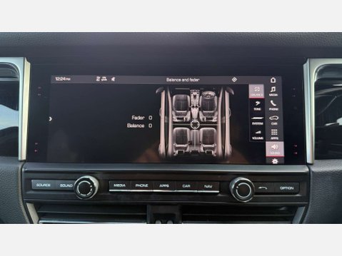 Porsche Macan 3.0 Macan S Semi-Auto 4WD 5dr 29
