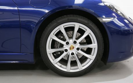 Porsche 718 Boxster PDK - Sports Exhaust, PDLS, Rev Camera and More 40