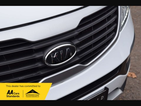 Kia Sportage 1.7 Sportage 1 CRDi 5dr 8