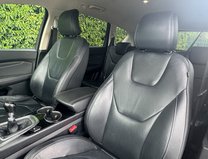 Ford S-Max (Sold) 2.0 TDCi Titanium MPV 5dr Diesel Manual Euro 6 (s/s) (150 ps) 7