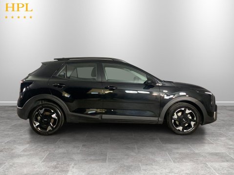 Kia Stonic 1.0 T-GDi Pure SUV 5dr Petrol Manual Euro 6 (s/s) (98 bhp) Air Con - Alloys 8