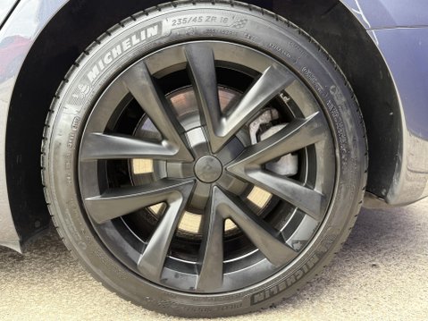 Tesla Model 3 Saloon 4dr Electric Auto RWD (241 bhp) 16