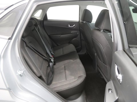 Hyundai KONA 39kWh Premium Auto 5dr (10.5kW Charger) 23