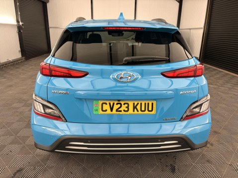 Hyundai KONA 39kWh Premium Auto 5dr (10.5kW Charger) 52