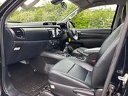 Toyota Hilux Active ECB 4WD D-4D Pickup 13
