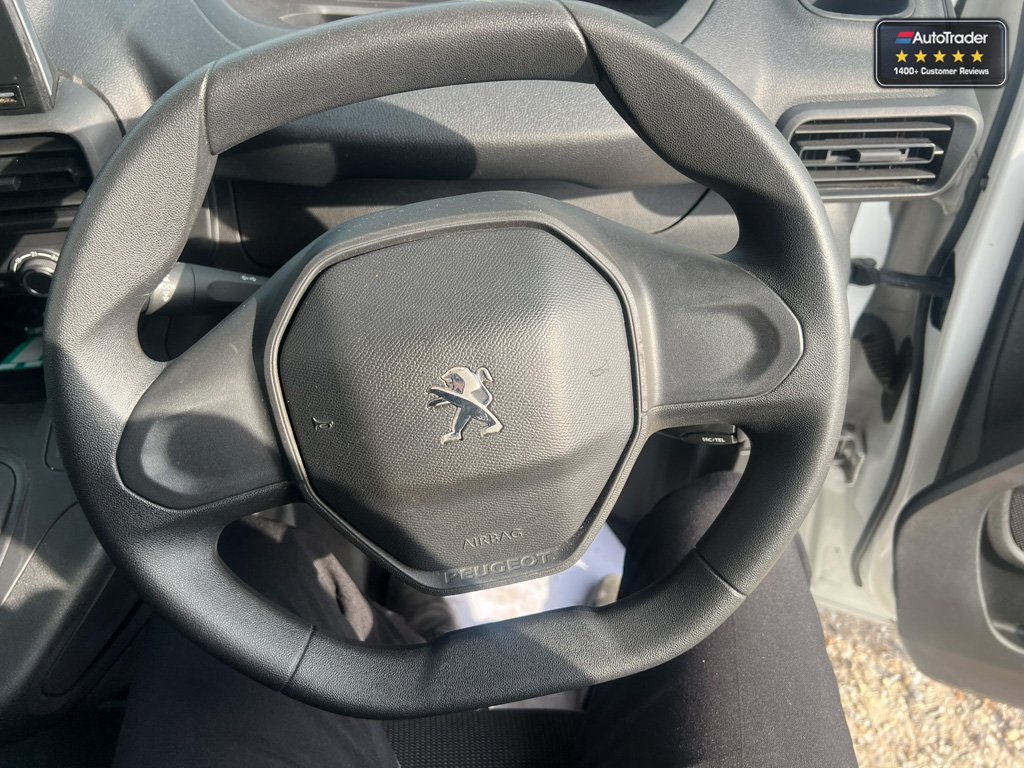 2021 Peugeot PartnerSWB L1H1 Low Roof Bluehdi Professional Air Con Sensors EURO 6 NO VAT — thumbnail 30 of 51