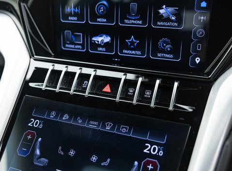 Lamborghini Urus S 29