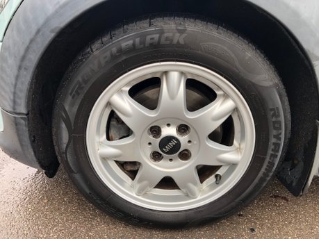 Mini Clubvan COOPER 1.6 D only 77000m with FSH NO VAT Full Leather 22