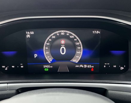 Volkswagen T-Roc 1.5 T-Roc Match TSI S-A 5dr 23