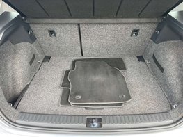 SEAT Arona 1.0 Arona SE Technology TSi Semi-Auto 5dr 55