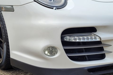 Porsche 911 997.2 TURBO S PDK 15