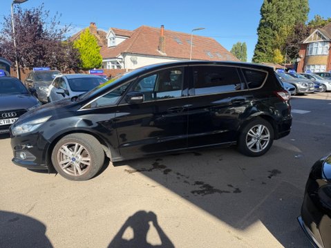 Ford S-Max 2.0 TDCi Titanium Euro 6 (s/s) 5dr 4