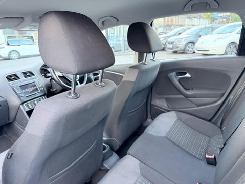Volkswagen Polo 1.2 TSI BlueMotion Tech SE Euro 6 (s/s) 5dr 25