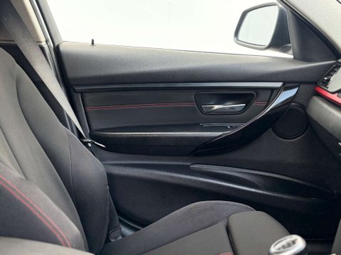 BMW 3 Series 2.0 318d Sport 4dr 13