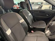 Renault Grand Scenic 1.6 VVT Dynamique TomTom Euro 5 5dr 33